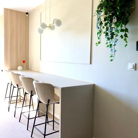 Sands Startowa Lägenhet *